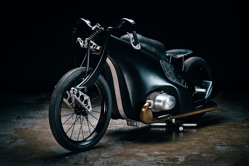 Henne Revival BMW Landspeeder Motorcycle