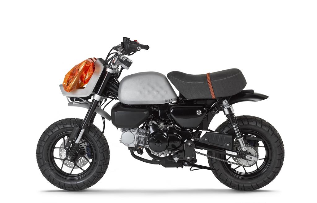 Custom Honda Monkey Motorcycle - VIBA Jane