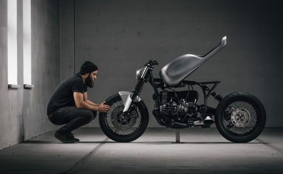 Custom BMW R100R Cafe Racer by Vagabund Moto